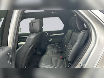 Used Land Rover Discovery 2023 for sale - 76676121: Photo