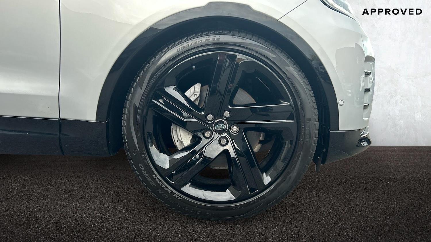 Used Land Rover Discovery 2023 for sale - 76676121: Photo 8