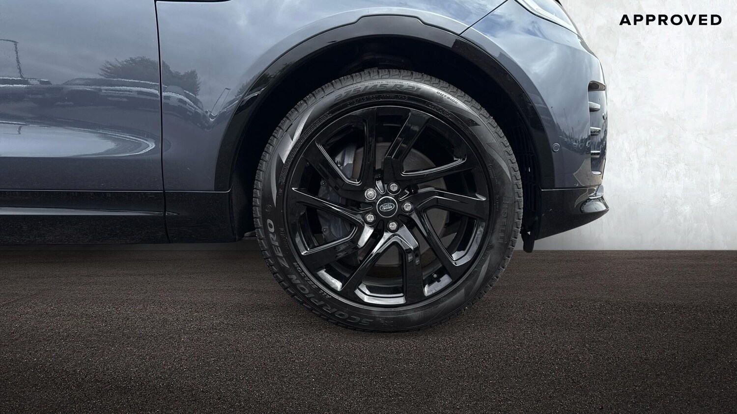 Used Land Rover Discovery 2025 for sale - 77205189: Photo 8