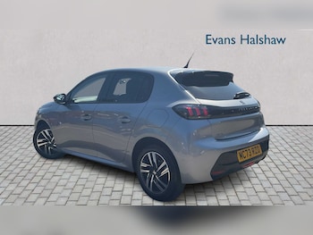 Used Peugeot 208 2023 for sale - 75813032: Photo
