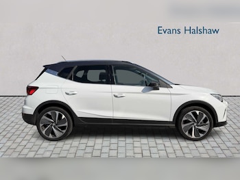 Used SEAT Arona 2025 for sale - 79541744: Photo