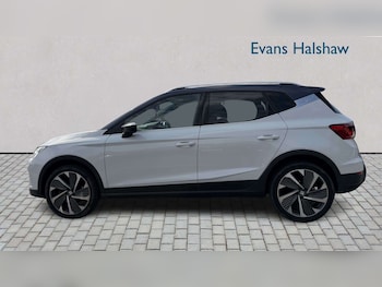 Used SEAT Arona 2025 for sale - 79541744: Photo