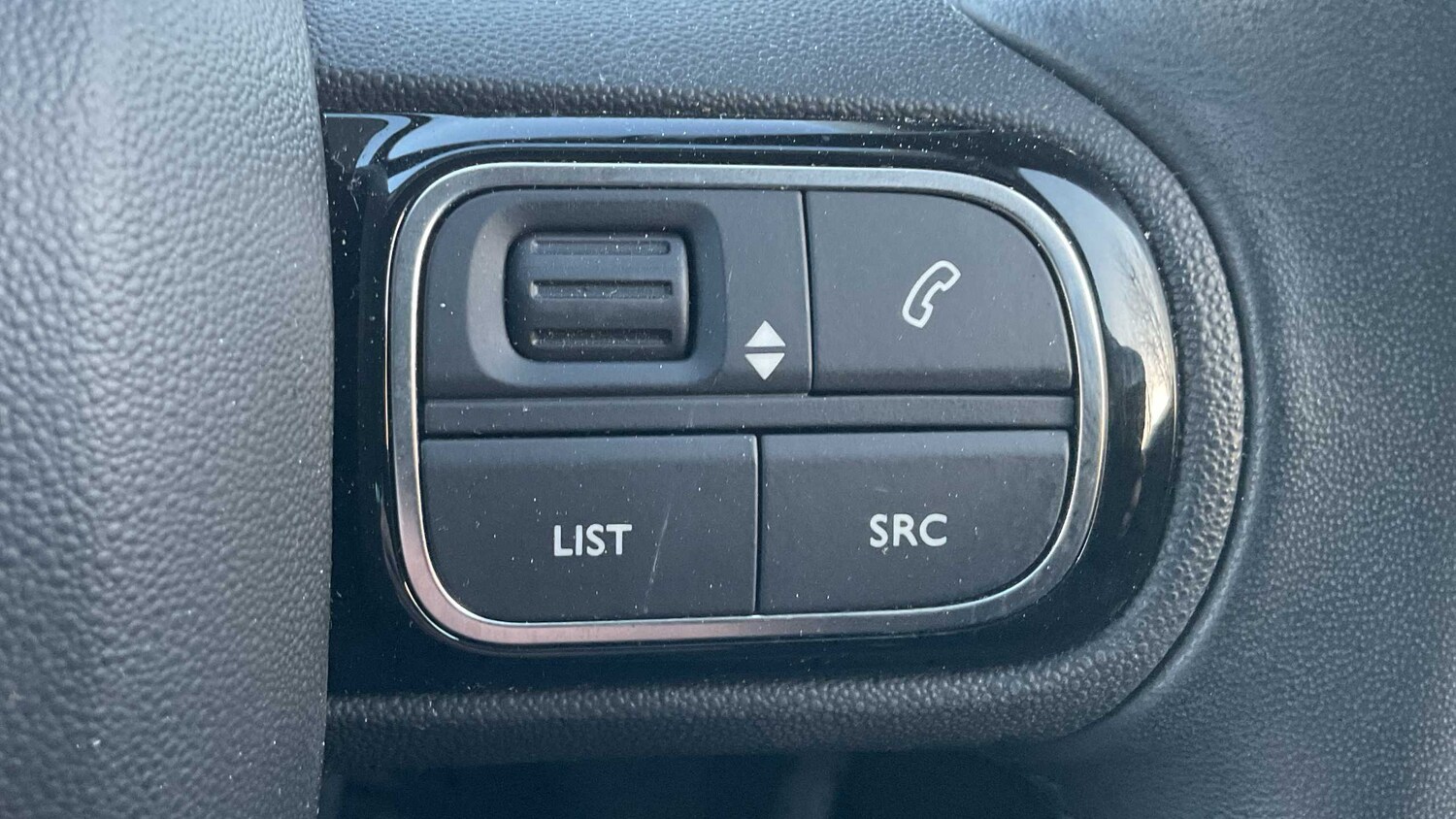 Used Citroen C3 Aircross 2023 for sale - 76411241: Photo 16