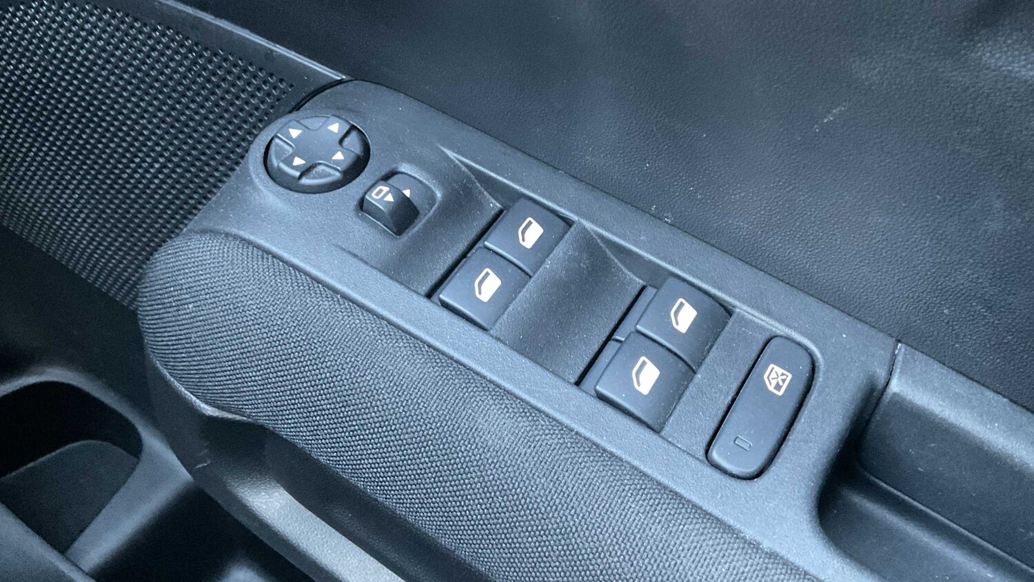 Used Citroen C3 Aircross 2023 for sale - 76411241: Photo 17