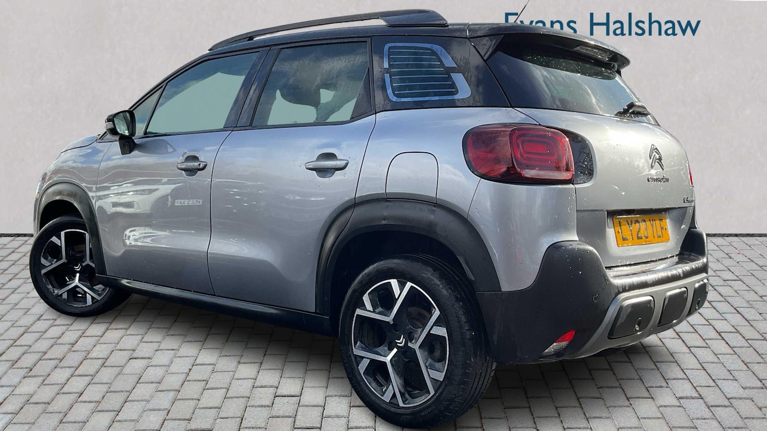 Used Citroen C3 Aircross 2023 for sale - 76411241: Photo 2