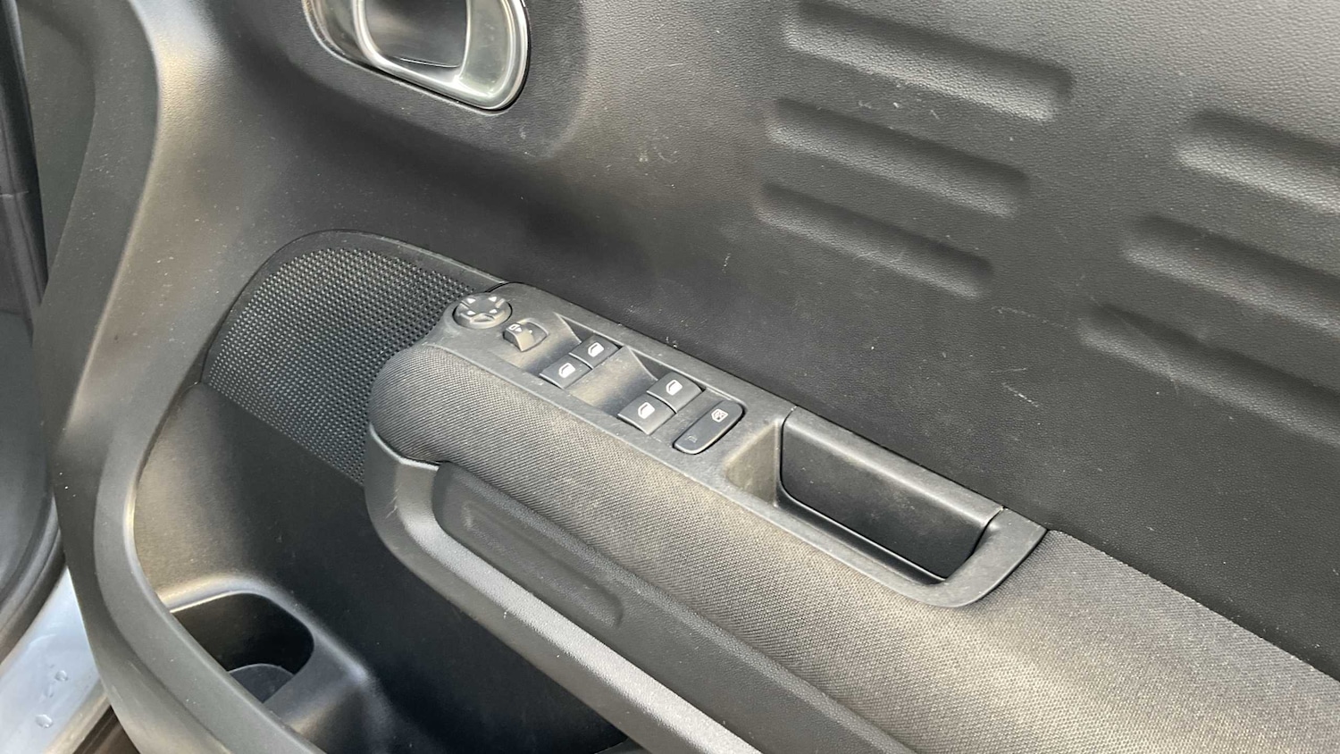 Used Citroen C3 Aircross 2023 for sale - 76411241: Photo 8