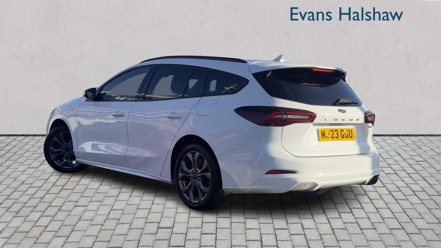 Used Ford Focus 2023 for sale - 76789412: Photo 2