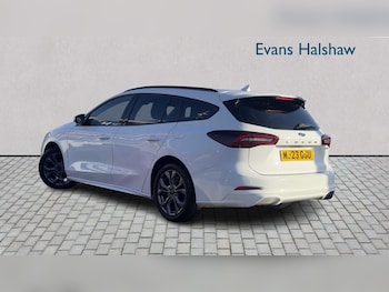 Used Ford Focus 2023 for sale - 76789412: Photo