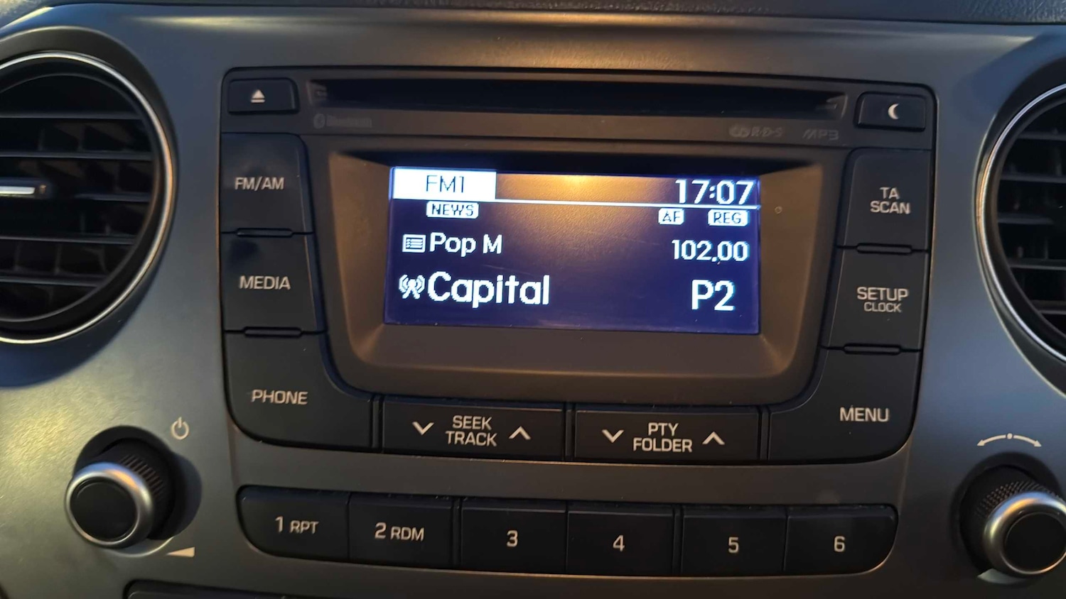 Used Hyundai i10 2016 for sale - 77361528: Photo 11