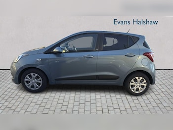 Used Hyundai i10 2016 for sale - 77361528: Photo