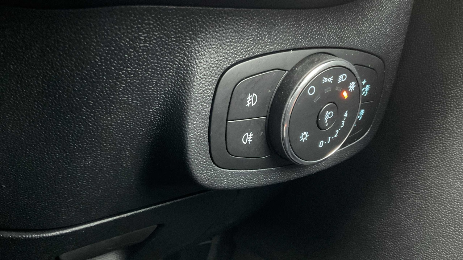 Used Ford Fiesta 2022 for sale - 76411381: Photo 20