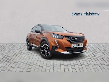 Used Peugeot 2008 2021 for sale - 77282007: Photo