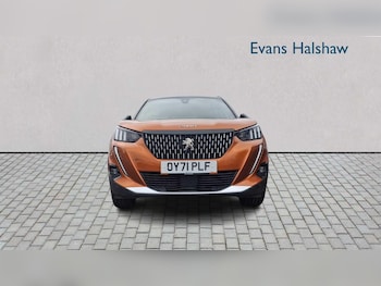 Used Peugeot 2008 2021 for sale - 77282007: Photo