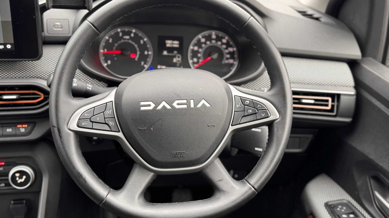 Used Dacia Sandero Stepway 2023 for sale - 77443425: Photo 8