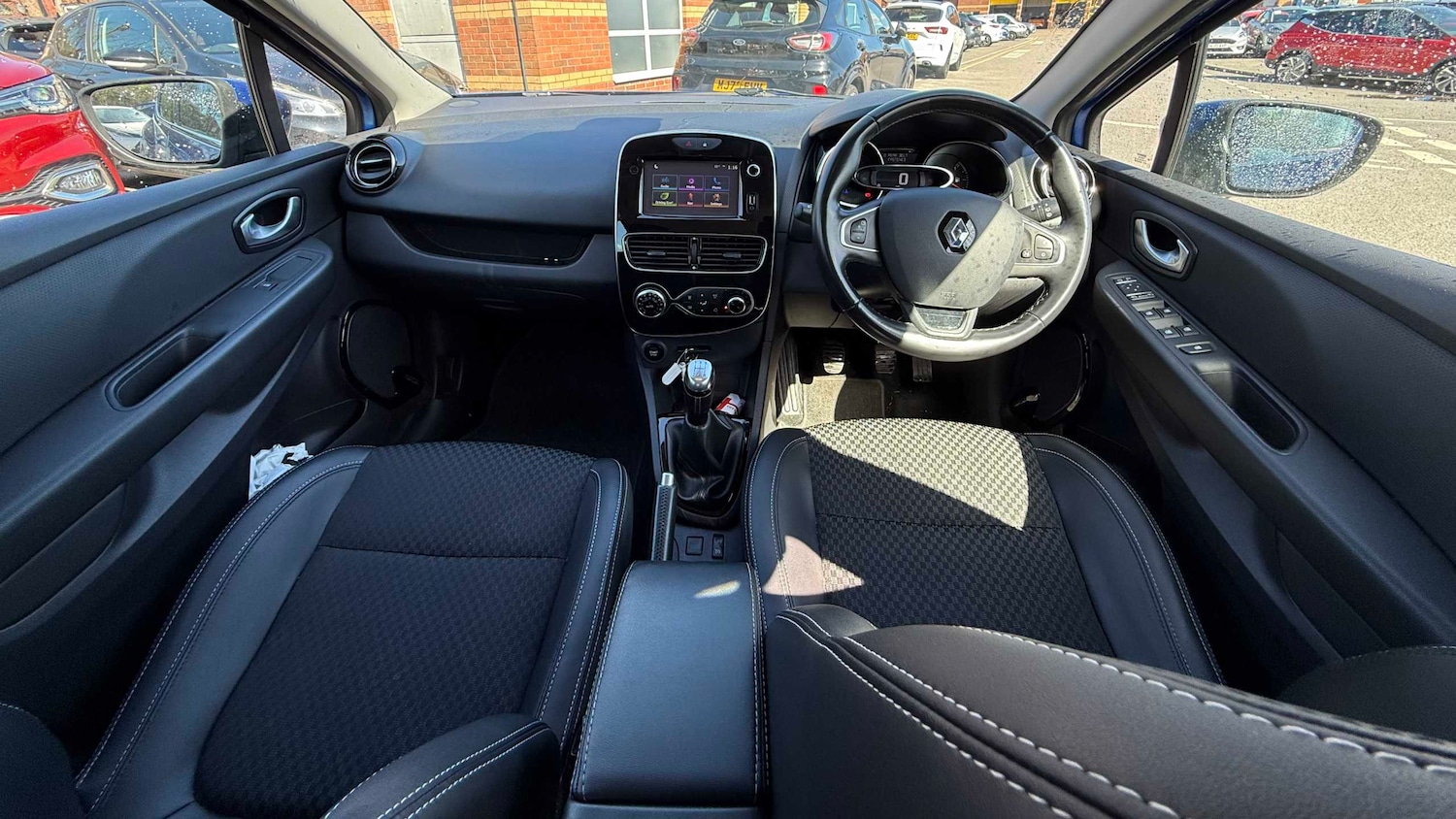 Used Renault Clio 2017 for sale - 78118690: Photo 9