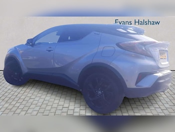 Used Toyota C-HR 2019 for sale - 77756675: Photo