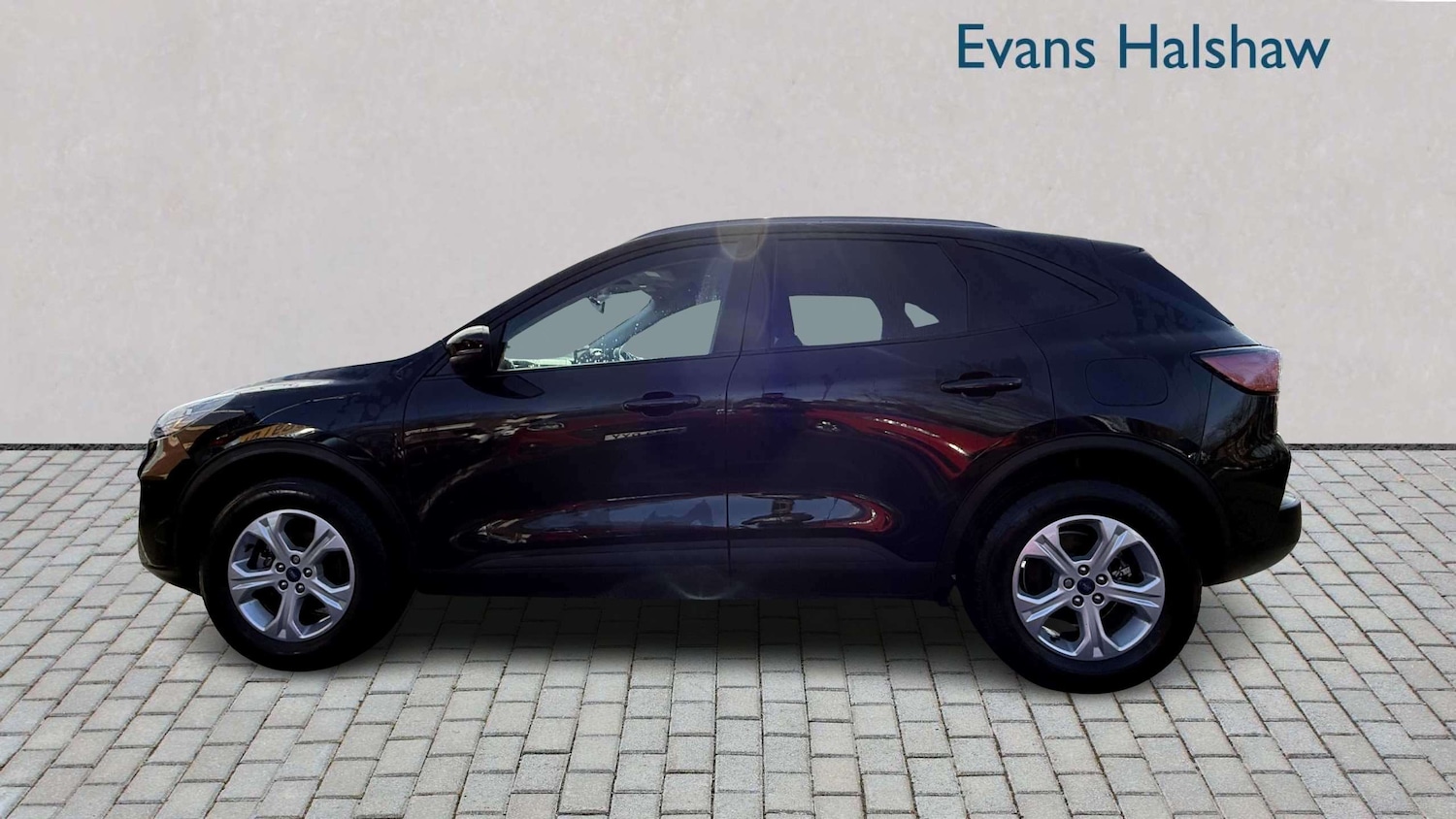 Used Ford Kuga 2022 for sale - 77914070: Photo 3