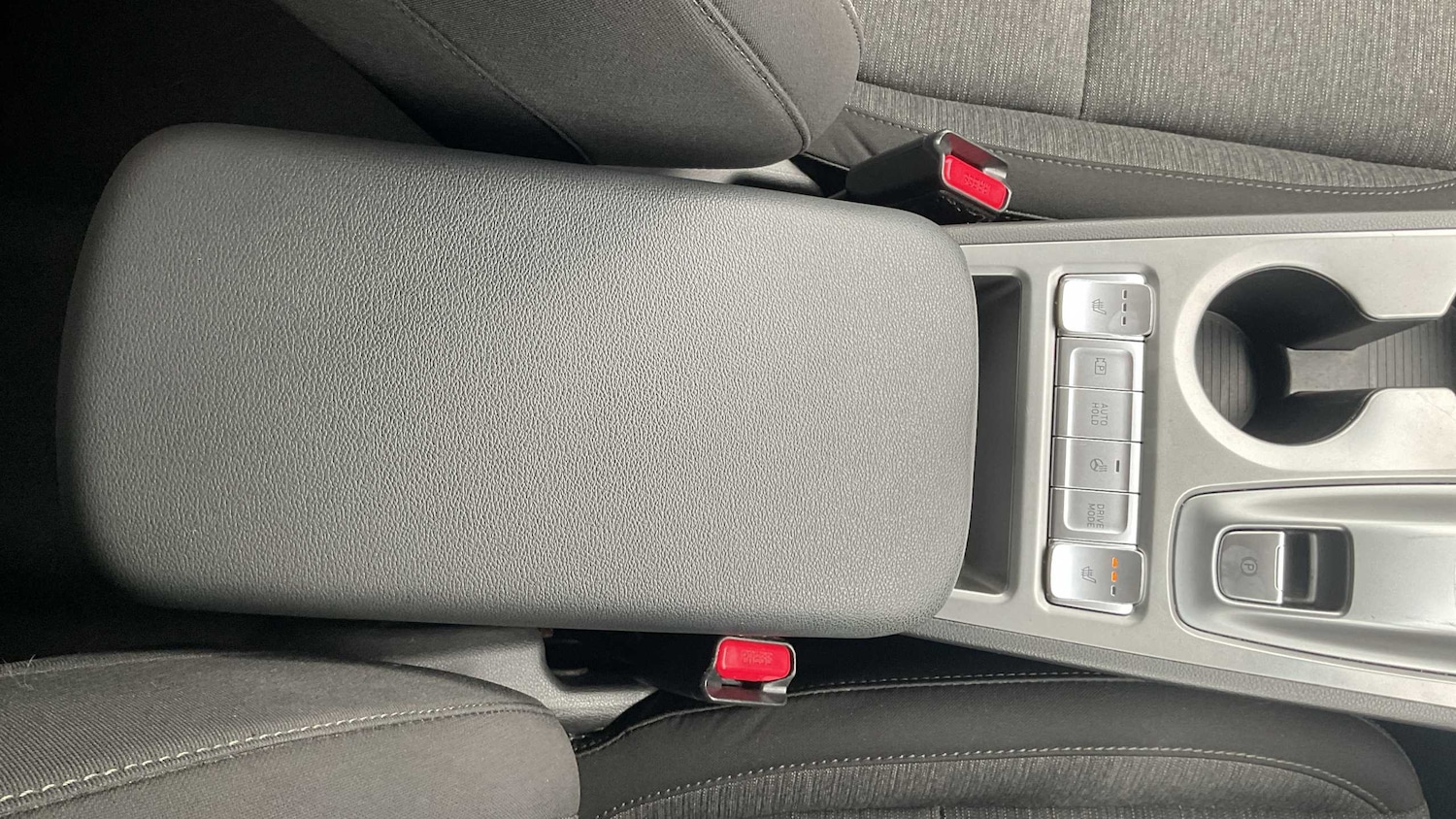 Used Hyundai KONA 2021 for sale - 76390614: Photo 34