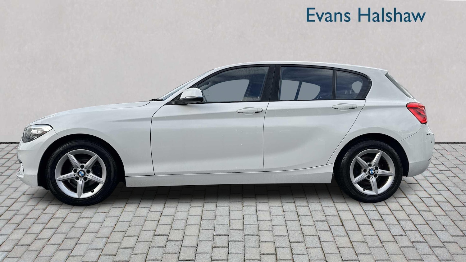 Used BMW 1 Series 2017 for sale - 76329270: Photo 4