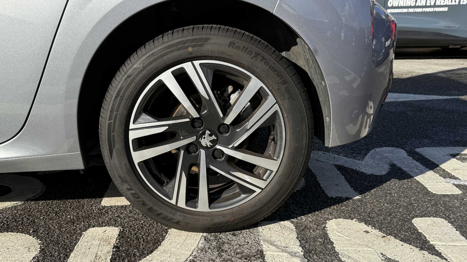 Used Peugeot 208 2023 for sale - 76339669: Photo 19