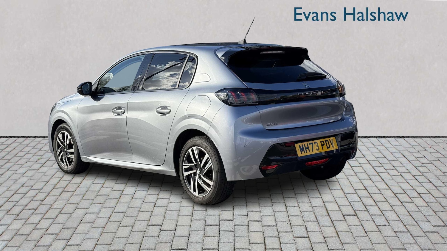 Used Peugeot 208 2023 for sale - 76339669: Photo 8