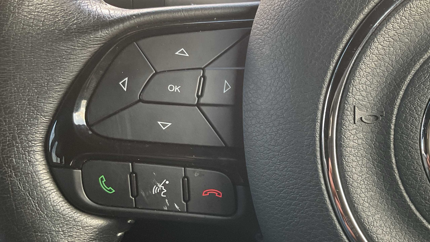 Used Jeep Renegade 2021 for sale - 76704969: Photo 19