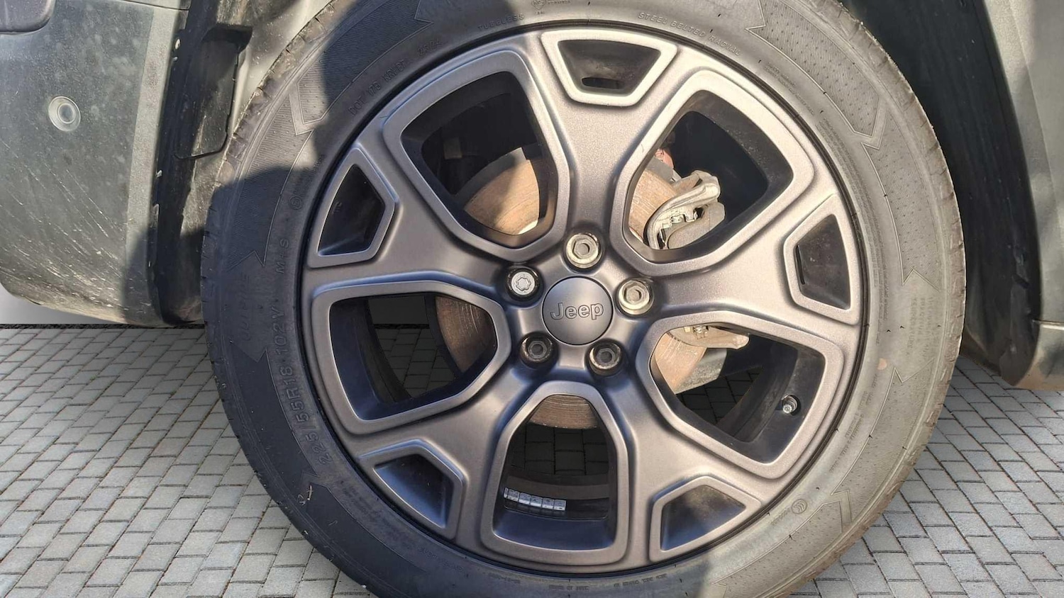 Used Jeep Renegade 2021 for sale - 76704969: Photo 2