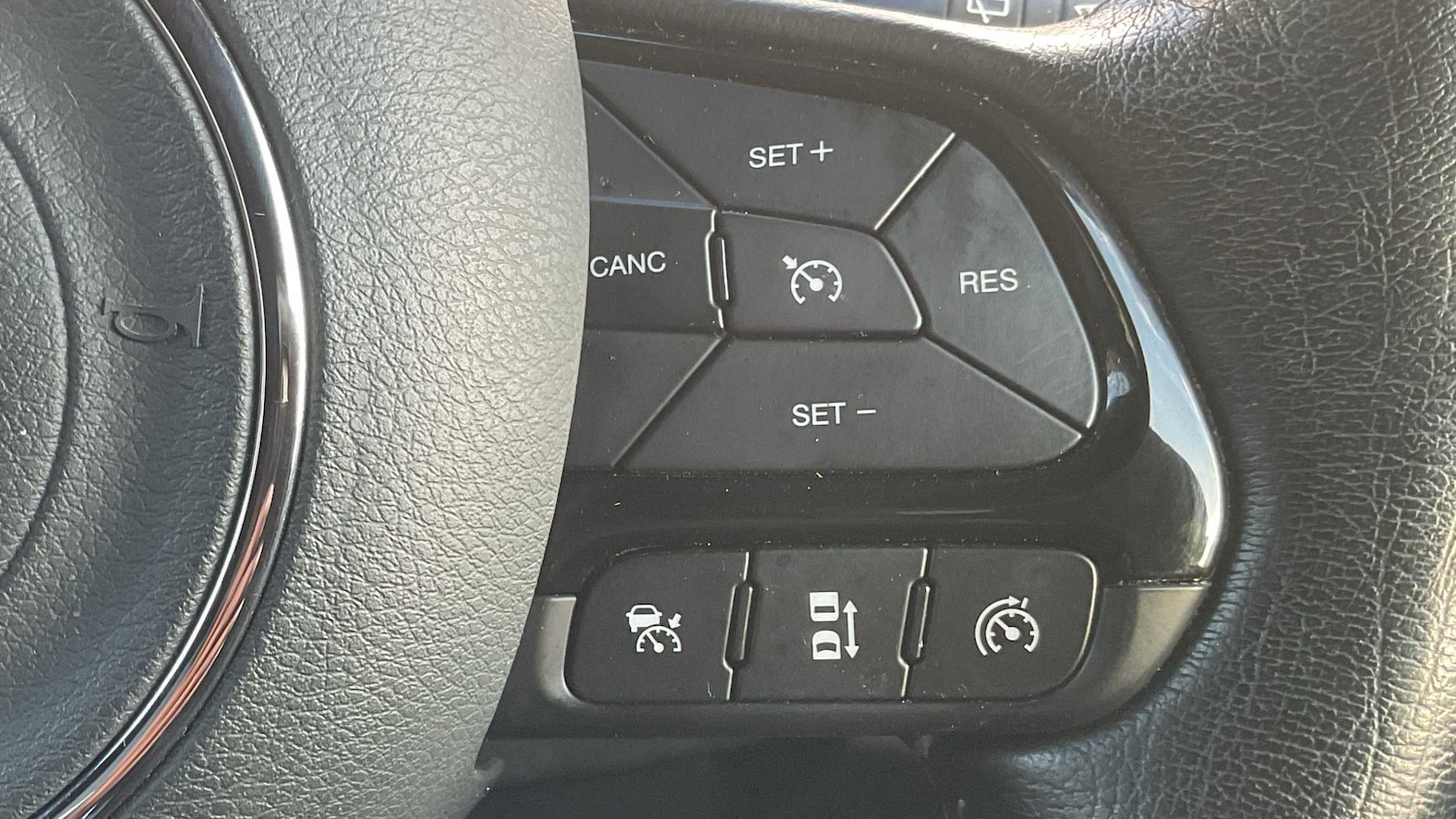 Used Jeep Renegade 2021 for sale - 76704969: Photo 20