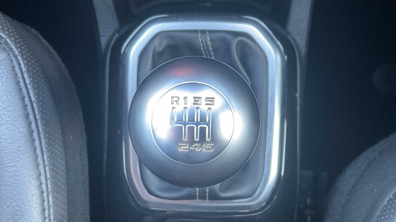 Used Jeep Renegade 2021 for sale - 76704969: Photo 25