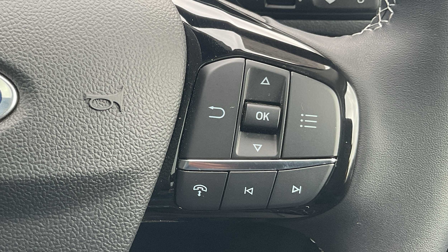 Used Ford Kuga 2024 for sale - 76087870: Photo 25