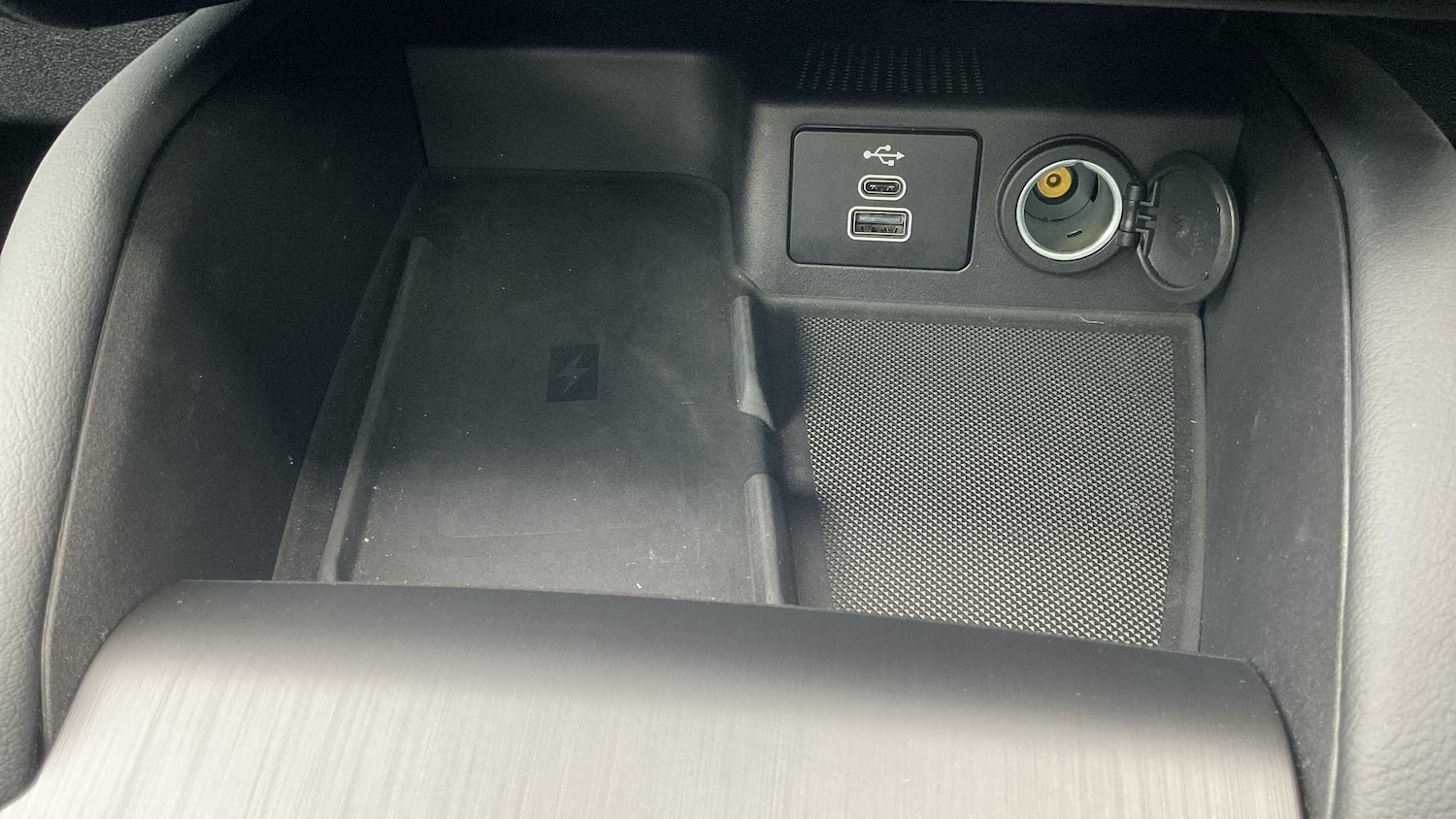 Used Ford Kuga 2024 for sale - 76087870: Photo 32