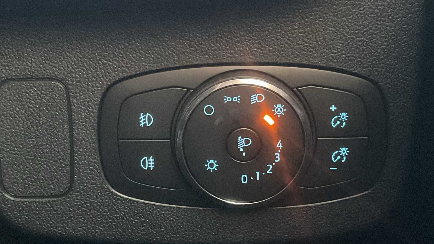 Used Ford Puma 2023 for sale - 77257201: Photo 24