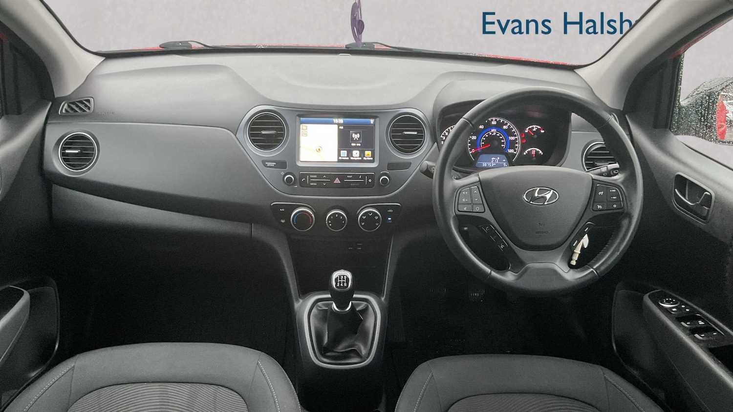 Used Hyundai i10 2019 for sale - 76967891: Photo 13