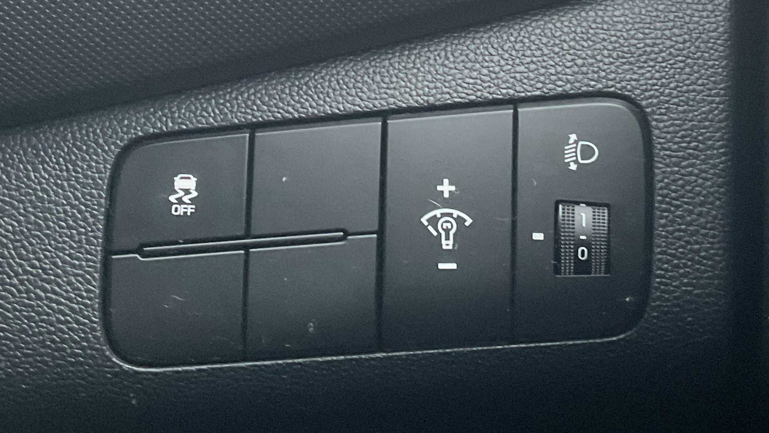 Used Hyundai i10 2019 for sale - 76967891: Photo 21