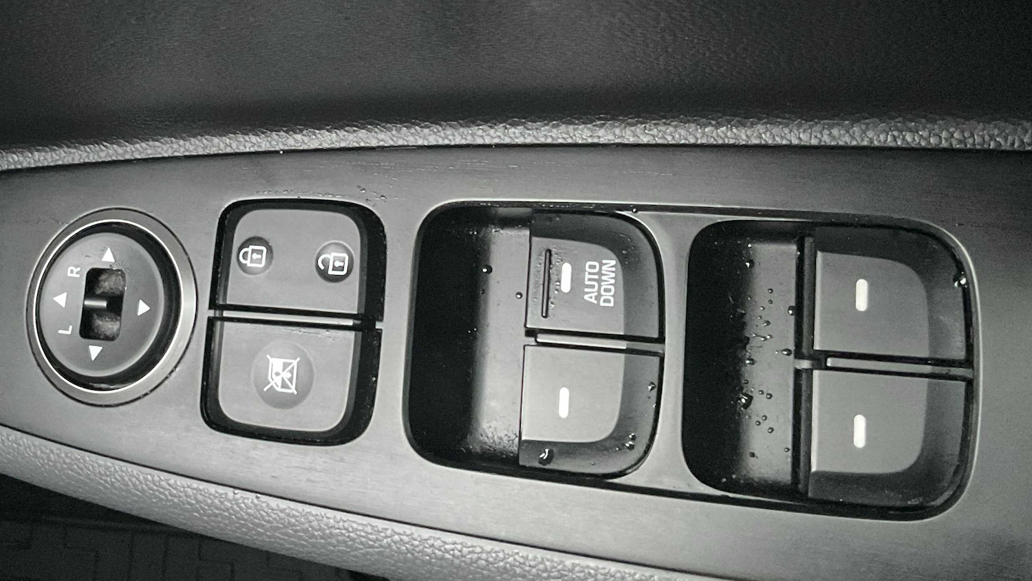 Used Hyundai i10 2019 for sale - 76967891: Photo 22