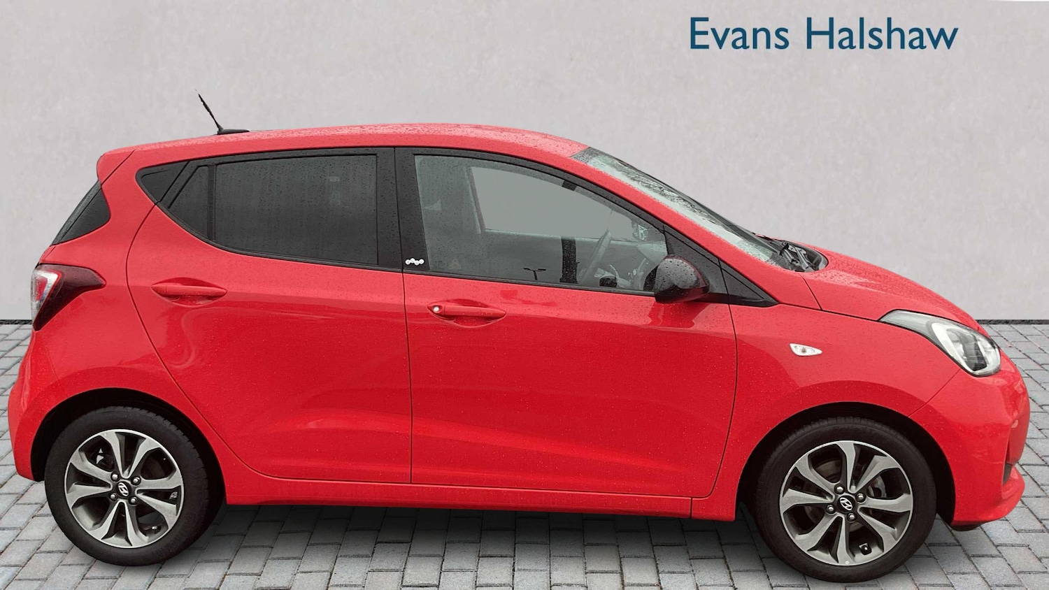 Used Hyundai i10 2019 for sale - 76967891: Photo 5