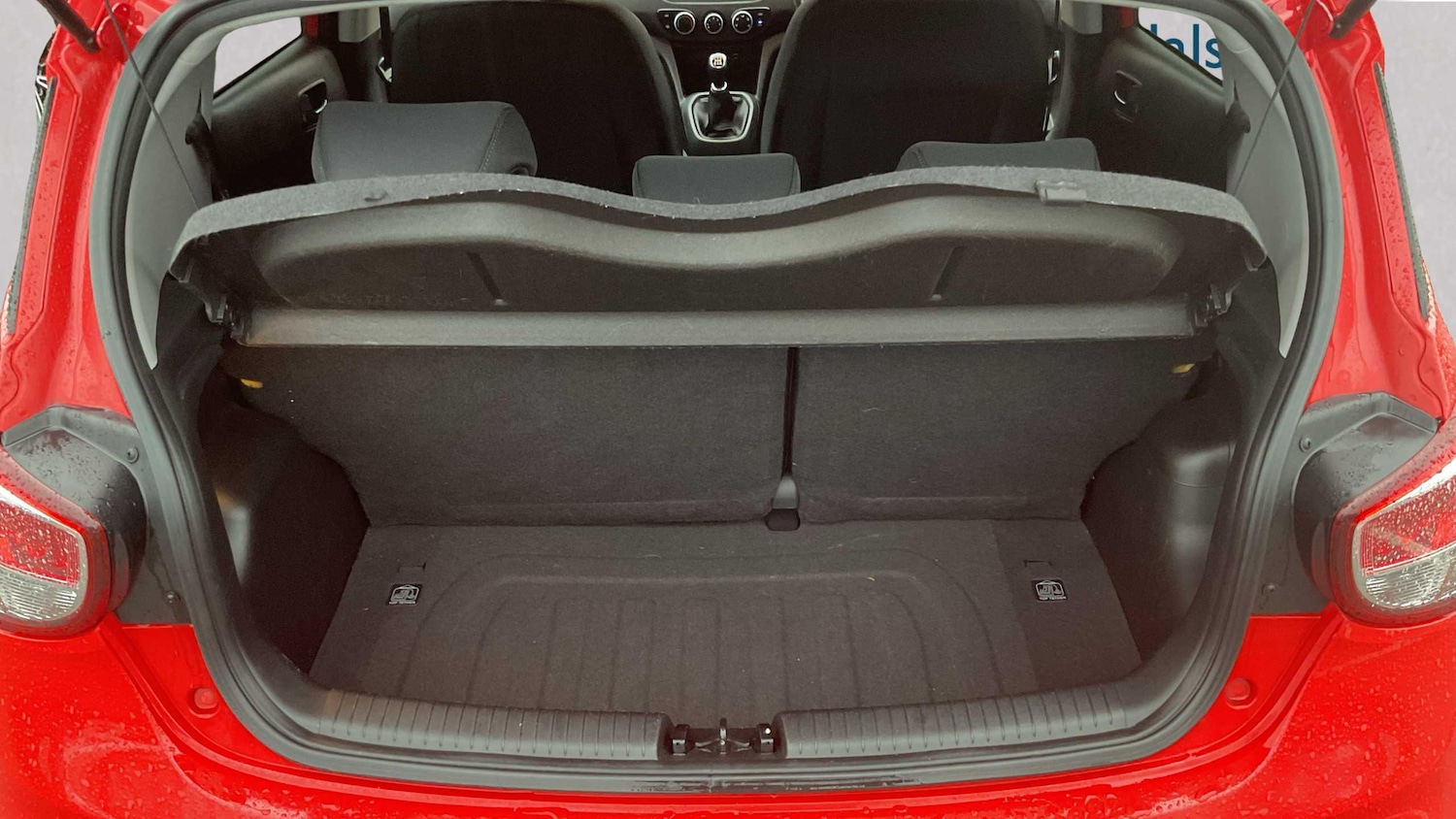 Used Hyundai i10 2019 for sale - 76967891: Photo 7