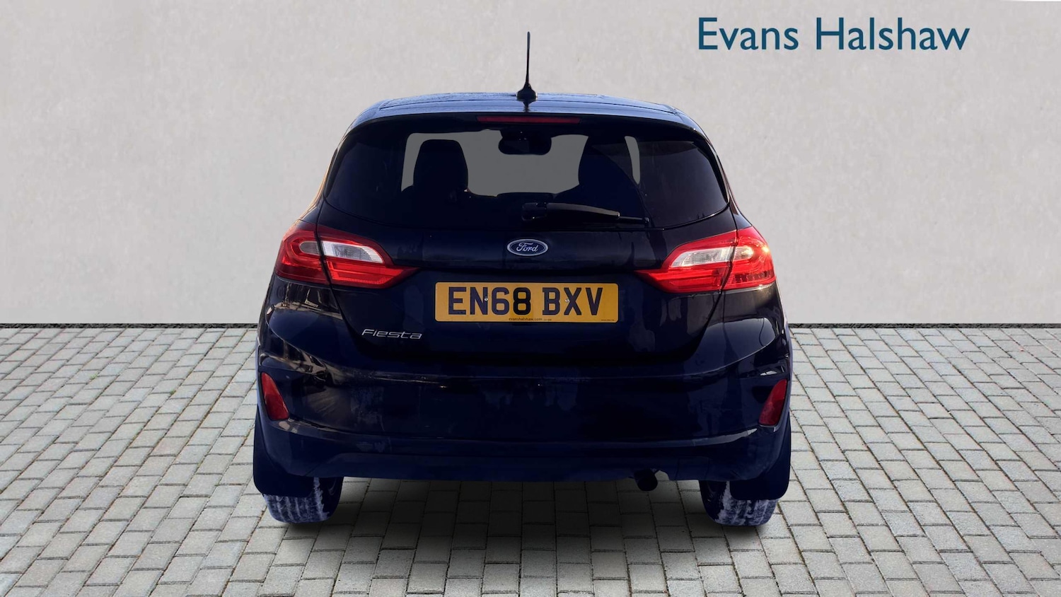 Used Ford Fiesta 2018 for sale - 77112440: Photo 2