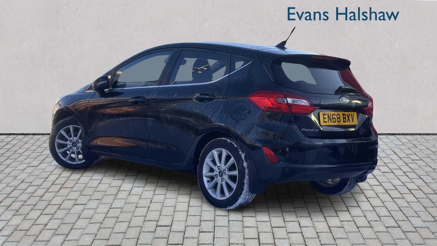 Used Ford Fiesta 2018 for sale - 77112440: Photo 3
