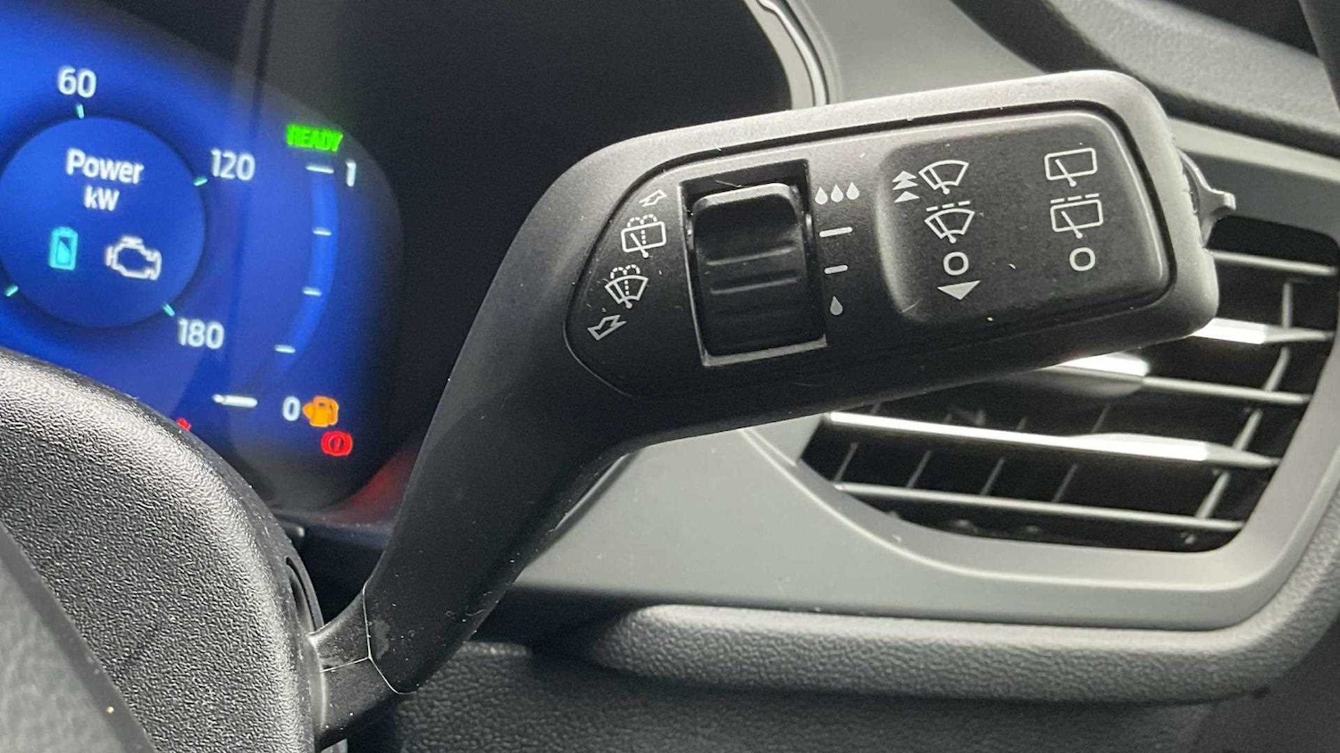 Used Ford Kuga 2022 for sale - 76421053: Photo 32