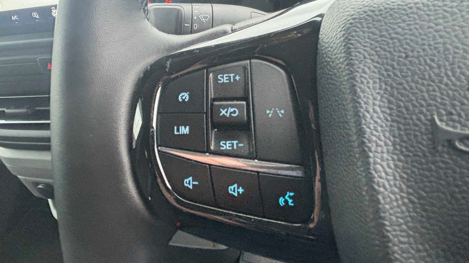 Used Ford Transit Custom 2025 for sale - 77787142: Photo 13