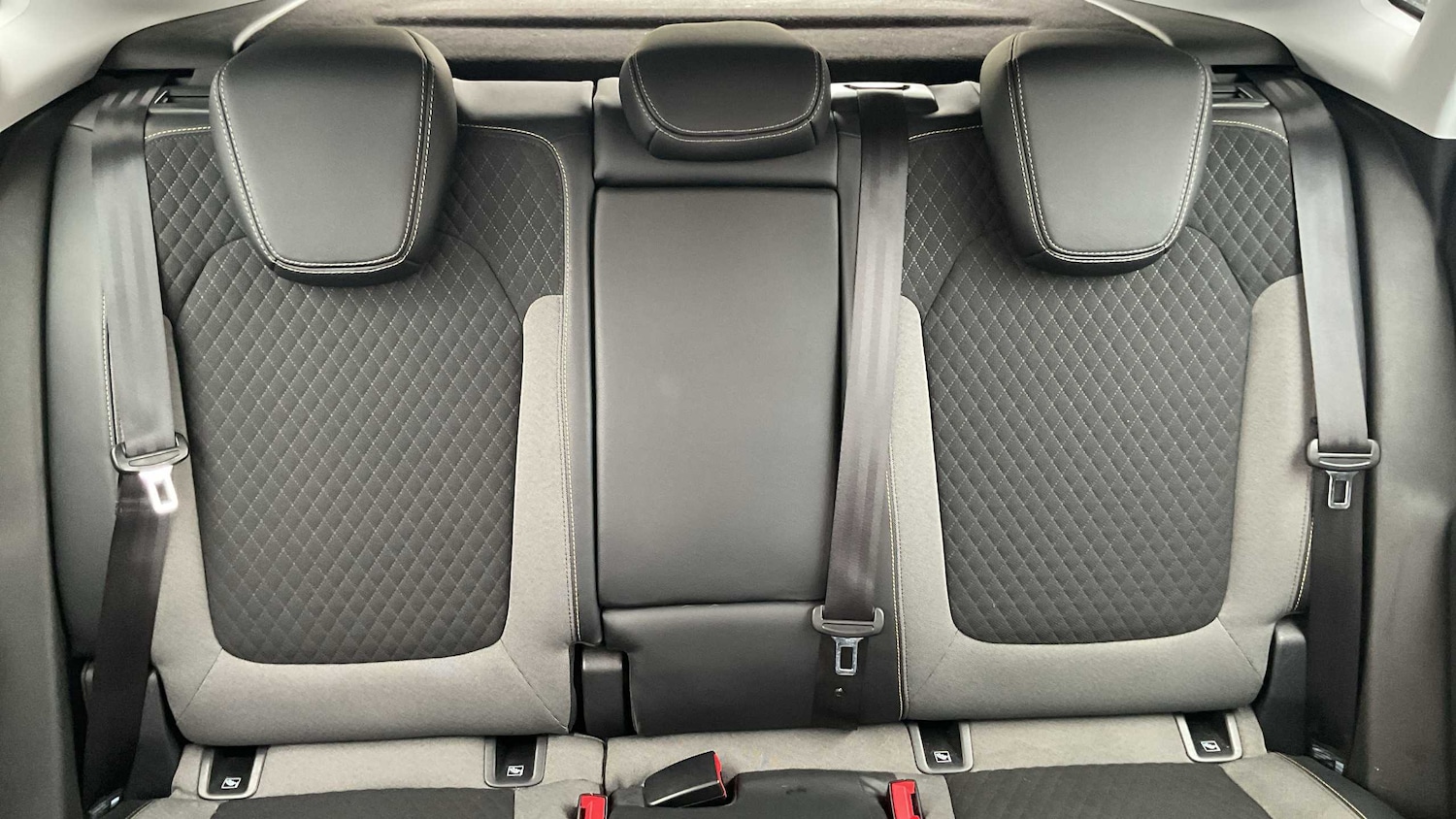 Used Vauxhall Grandland X 2019 for sale - 75968004: Photo 13