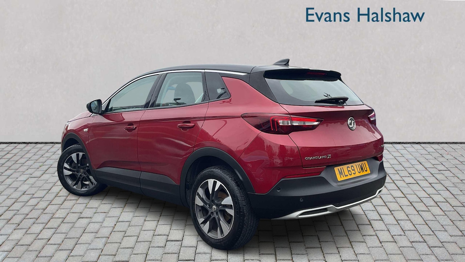 Used Vauxhall Grandland X 2019 for sale - 75968004: Photo 2