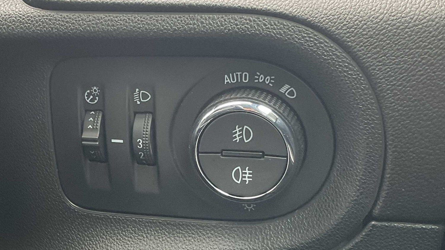 Used Vauxhall Grandland X 2019 for sale - 75968004: Photo 29