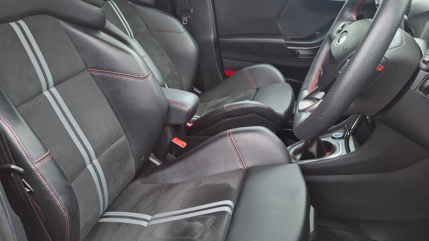 Used Ford Puma for sale - 78104615: Photo 8