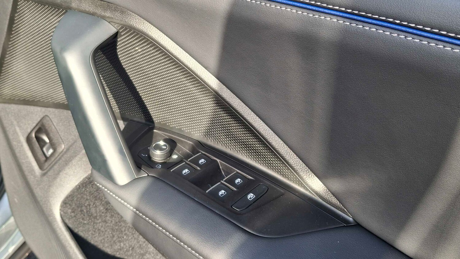 Used Volkswagen Tiguan for sale - 78173659: Photo 14