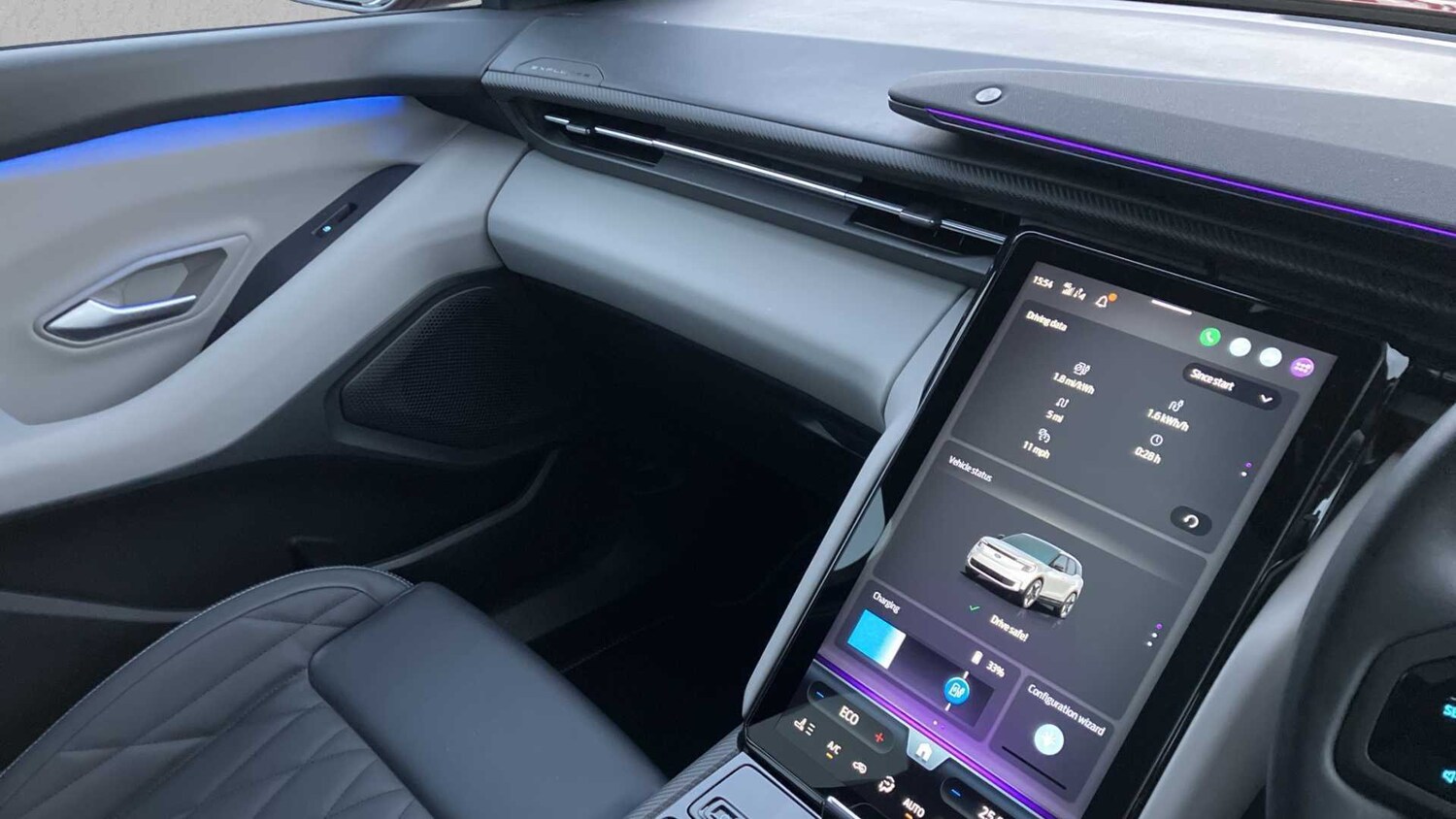 Used Ford Explorer 2024 for sale - 78161427: Photo 31