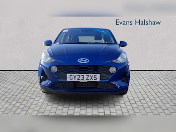 Used Hyundai i10 2023 for sale - 76636797: Photo