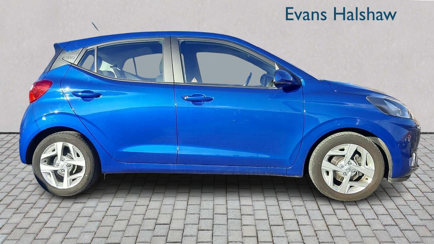 Used Hyundai i10 2023 for sale - 76636797: Photo 3