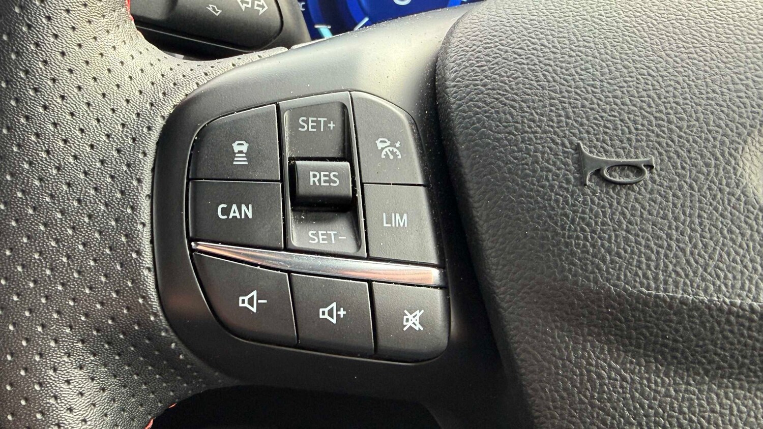 Used Ford Focus 2023 for sale - 77972576: Photo 16